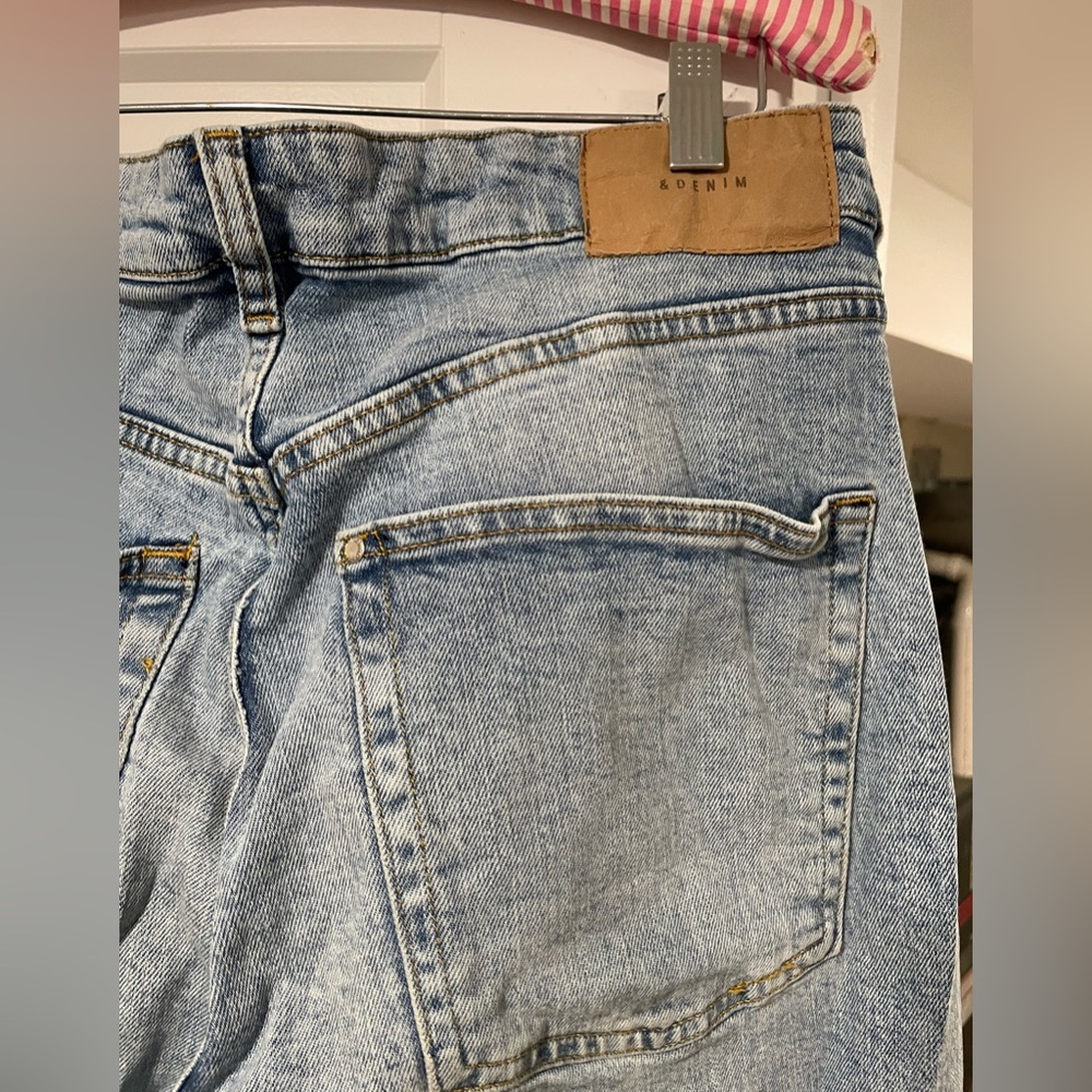 H&M Mom jeans